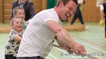 Loch, Hinz und Co. dabei: Mit Sport, Spiel und Spaß den Krieg kurz vergessen