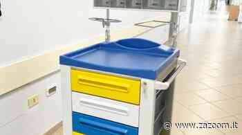 Formia | un carrello per la medicazione | il dono de “La vita è bella” all'ospedale - Zazoom Blog