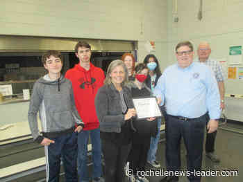 Golden K visits Creston School Builders Club - Rochelle News Leader