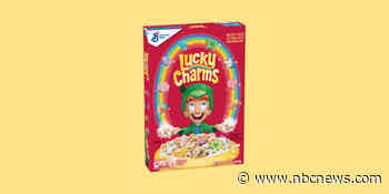 FDA investigating as hundreds post online reporting stomach illness after eating Lucky Charms