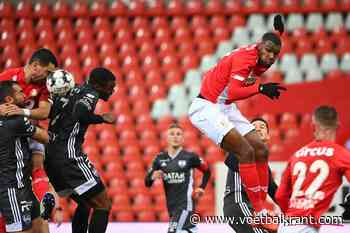 Obbi Oulare maakte eindelijk debuut bij RWDM: &quot;Tijdens wedstrijden tonen hoe hard ik hier al gewerkt heb&quot;