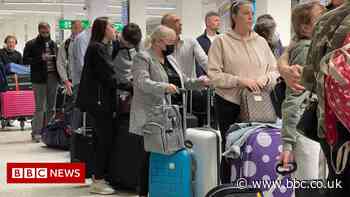 Manchester Airport warns of more queues as travel disruption continues