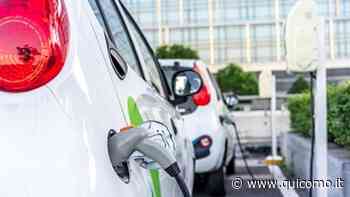 Caro benzina, il consigliere regionale Erba contro Regione Lombardia: "Grave il ritardo sull'elettrico" - QuiComo