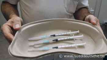 Gauting: Aufregung um Kamera in Corona-Impfzentrum - Starnberg - SZ.de - Süddeutsche Zeitung - SZ.de