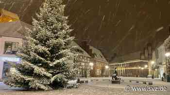 Winter in der Region Parchim: Schuhmarkt erstrahlt kurz vor dem Heiligen Abend ganz in Weiß - svz – Schweriner Volkszeitung