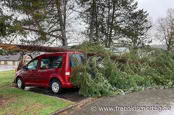 Sturm “Nasim“ richtete im Landkreis Coburg und der Umgebung wie Kronach und Lichtenfels einige Schäden an. Verglichen mit anderen Tiefs ging es aber glimpflich aus. - Fränkischer Tag