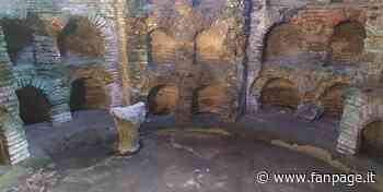 A Bacoli scoperta una necropoli di epoca romana: per anni nascosta da rifiuti ed erbacce - Fanpage.it