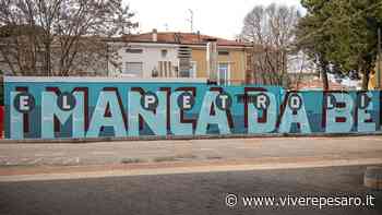 "I manca da bè el petroli", al Campus la nuova opera di Filippo Giovanelli - Vivere Pesaro