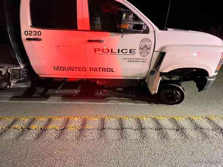 APD officers, horses involved in head-on crash