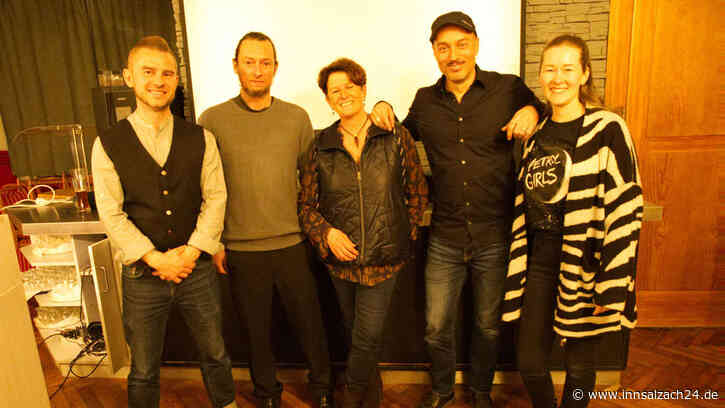 Altöttinger „SauRiassl Syndikat“ steigert Anlagevolumen: Solidarische Landwirtschaft aus Polling vorgestellt