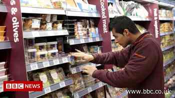 Sainsbury's lifts pay after shareholder pressure