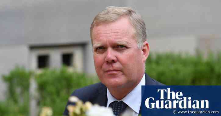 Government urged to allow Asic to decide claims against itself after investors left in limbo