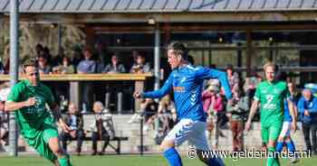 Otterlo herovert koppositie met monsterzege op Blauw Geel'55; vier doelpunten van Lagerweij - De Gelderlander