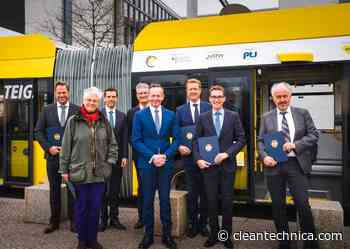 Federal Minister of Transport Hands Over Funding Notices to Transport Companies from All Over Germany - CleanTechnica