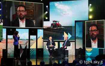 Live in Bari, Patuanelli: "No allarme su disponibilità alimentari, problema sono i prezzi" - Sky Tg24