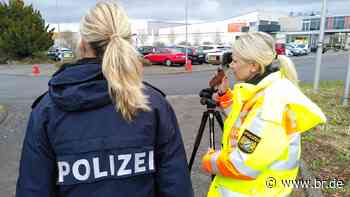 Elsenfeld: Polizei führt Schulwegkontrolle durch - br.de