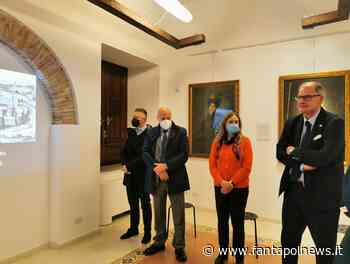 Inaugurata la mostra fotografica dedicata ai 70 anni del Premio Crotone - Fantapol News