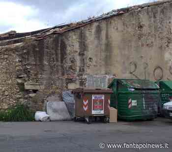 Anche Crotone ha il suo cesso "pubblico"... - Fantapol News