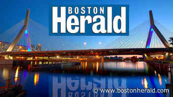 Canton gets the early jump, defeats Gloucester in a Div. 2 state boys hockey semifinal - Boston Herald