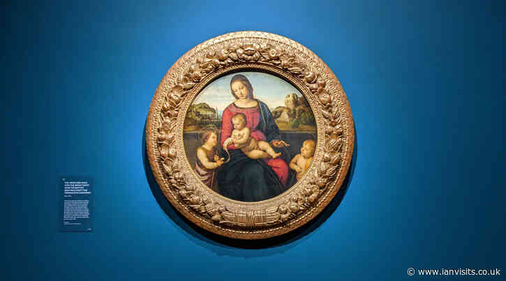 Raphael glows in the National Gallery’s delayed blockbuster exhibition