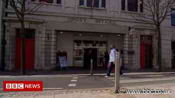 Jersey customs forms for UK parcels go online only - BBC
