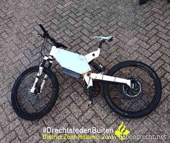 Zelfgebouwde elektrische fiets, na achtervolging, in beslag genomen op het Oosteind - Papendrecht.net
