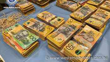 Men charged after NSW police find $4.6ml - Western Advocate