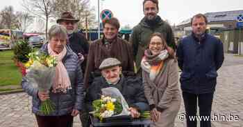 Laarne zet pioniers van 20ste vrijdagmarkt in de bloemen - Het Laatste Nieuws
