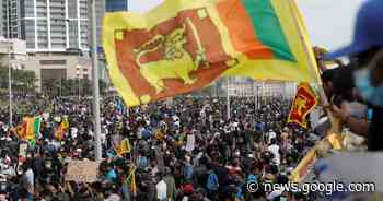 Thousands in Sri Lanka insist Rajapaksa family quit politics - Al Jazeera English