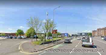 Beggar arrested after 'abusing' PCSO in Bolton town centre - Manchester Evening News