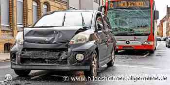 Bus prallt auf Auto: Fünf Verletzte bei Unfall in Hildesheim - www.hildesheimer-allgemeine.de