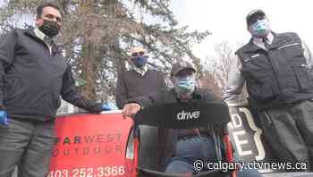 Team of Calgary Transit bus drivers return senior's wallet containing a large sum of cash - CTV News Calgary