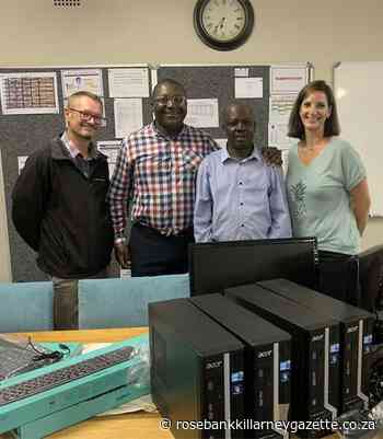 New computers for local high school - Rosebank Killarney Gazette