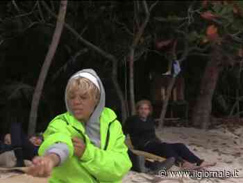 Invasione di granchi e pioggia: cosa succede all’Isola dei famosi