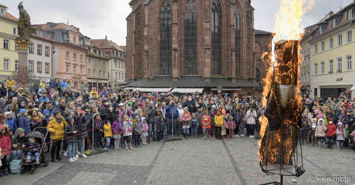 Heidelberg:  Der Winter ist vertrieben - und verbrannt