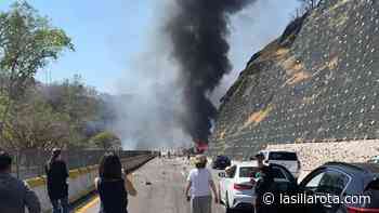 Fuerte accidente: tráiler vuelca y se incendia en autopista Cuernavaca- Acapulco - La Silla Rota