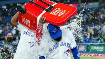 16 Jays players and coaches describe atmosphere, emotion of opening day - TSN