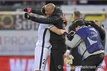 Anderlecht viert alsof het net titel pakte, Kompany kan ermee leven: &quot;Atypisch, maar het is al moeilijk genoeg geweest de laatste jaren&quot;