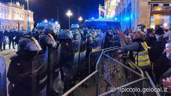 Trieste, quei raduni di massa traslocati dal porto al “salotto buono” e la drastica decisione - Il Piccolo