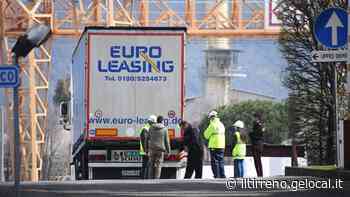 Massa, infortunio sul lavoro, ferito un operaio in un'azienda di marmo - Il Tirreno