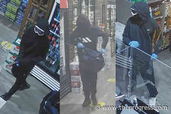 Mounties looking for three suspects in Cloverdale robbery – Chilliwack Progress - Chilliwack Progress