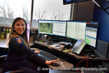 Saanich fire dispatch shares 9-1-1 tips for awareness week in BC – Vancouver Island Free Daily - vancouverislandfreedaily.com