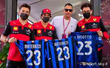 Formula 1, GP Australia: Materazzi visita la Ferrari a Melbourne - Sky Sport