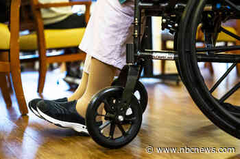 'Loan closets' fill wheelchair shortage gaps for low-income adults