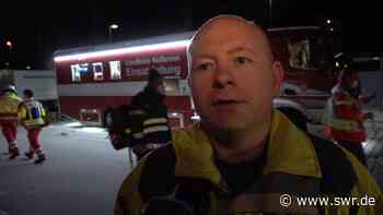 Feuerwehrkommandant: Brand in Mehrfamilienhaus Bad Friedrichshall - SWR Aktuell