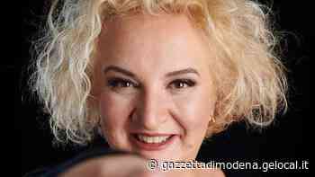 Modena, risate e consigli di Maria Pia Timo per mettere ordine alle nostre vite - La Gazzetta di Modena