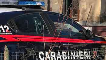 Modena, sta andando al lavoro ma viene scippata e lotta con l’aggressore - La Gazzetta di Modena