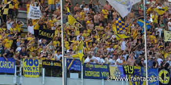 Modena, si brinda ai 110 anni: birra offerta ai tifosi dal presidente - Fantacalcio ®