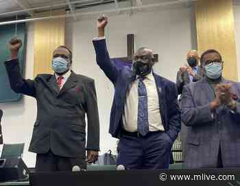 Civil rights attorney Ben Crump demands justice, transparency after man fatally shot by police in Grand Rapids - MLive.com