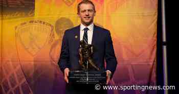 Hobey Baker Award 2022: Minnesota State's Dryden McKay honored as college hockey's top player - Sporting News